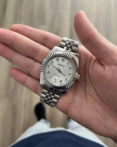 Datejust y Daydate SeikoJust - "Arabic White"